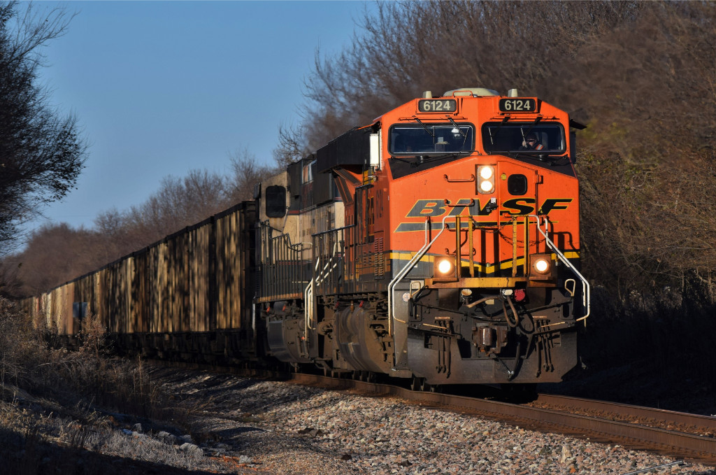 BNSF 6124 West